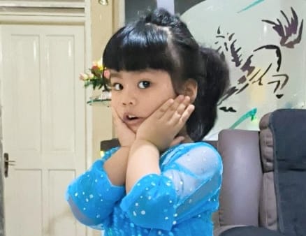 Baju Princes Elina Shahia Wererilangi Jadi Hadiah Lebaran Sang Mami Bikin Salfok