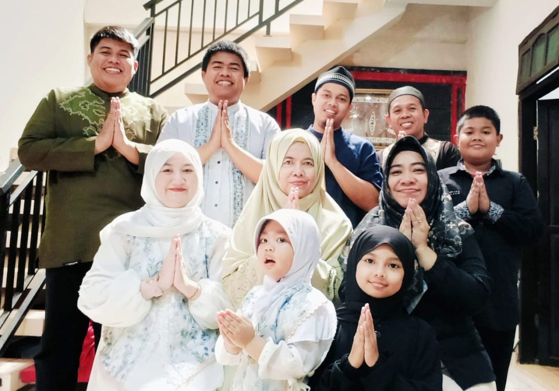 Idul Fitri 1446 H, Dr. Ir. Hasni Yulianti Azis: "Saatnya Bersyukur dan Saling Memaafkan"