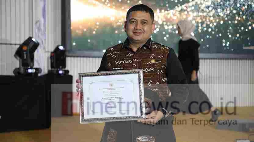 Munafri Arifuddin Terima Penghargaan Kota Layak Anak dari Kementerian PPPA